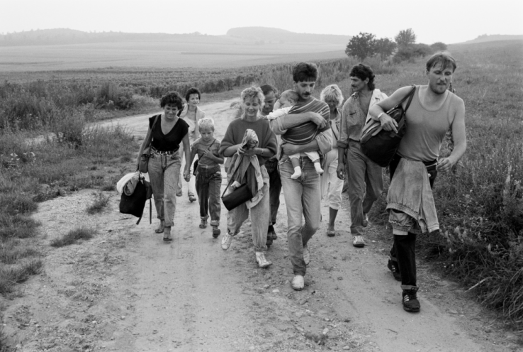 Am 19. August 1989 fand das sogenannte "Paneuropäische Picknick" am Grenzübergang Sopron (Ungarn)/St. Margarethen (Österreich) statt. Die Grenze wurde an diesem Tag geöffnet und hunderte DDR-Bürger nutzen diese Gelegenheit, um in den Westen zu fliehen....