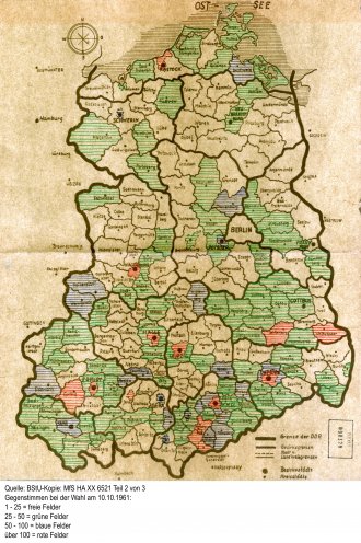 Nach dem Mauerbau ist die Empörung und die Verzweiflung in der DDR-Bevölkerung groß. Doch offen aufzubegehren, trauen sich die wenigsten. Die Staatssicherheit registriert in den Monaten nach dem Mauerbau die Stimmungslage in der Bevölkerung genau...