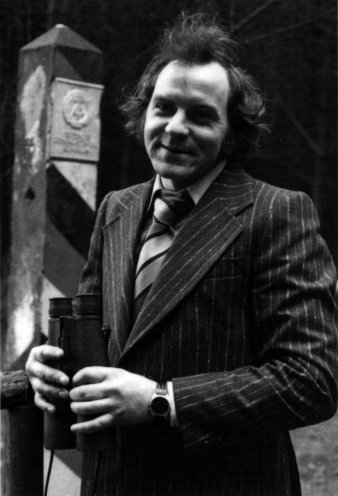 Einer, der nicht schweigen kann: Michael Gartenschläger an der Grenze zur DDR, aufgenommen kurz vor seinem Tode im Jahre 1976. Quelle: Kai Greiser