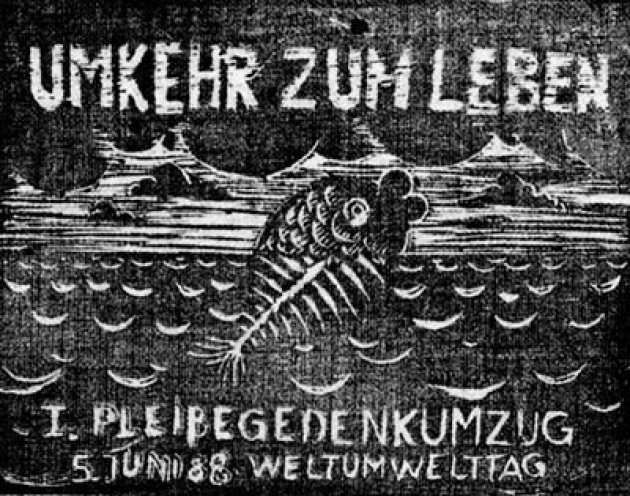Nur tote Fische schwimmen mit dem Strom, denken sich die Leipziger Oppositionsgruppen: Mit dem Pleiße-Marsch am 5. Juni 1988 (Weltumwelttag) machen sie auf die Umweltzerstörung in ihrer Stadt aufmerksam. Es ist die erste größere Leipziger Aktion außerhalb...