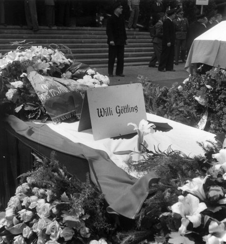 Trauerfeier für Willy Göttling in West-Berlin. Quelle: AdsD der Friedrich-Ebert-Stiftung