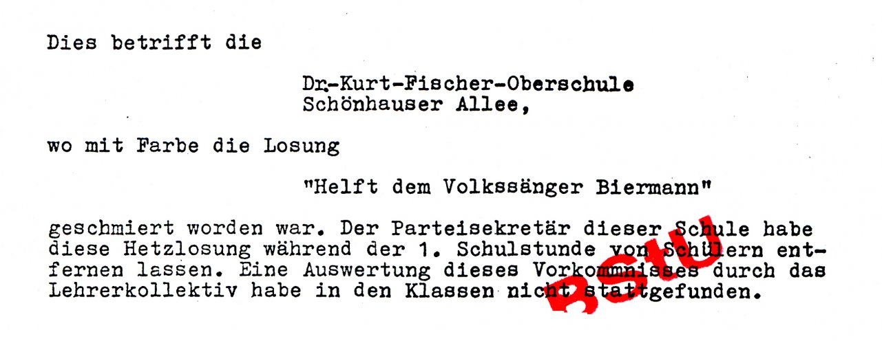 1976 wird die Stasi über eine „staatsfeindliche“ Parole an der Kurt-Fischer-Oberschule informiert. Quelle: Bundesarchiv / Stasi-Unterlagen-Archiv