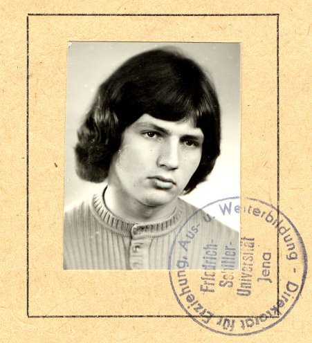 Passfoto von Roland Jahn in seinem Studienbuch. Quelle: Robert-Havemann-Gesellschaft / RHG_Fo_HAB_14894