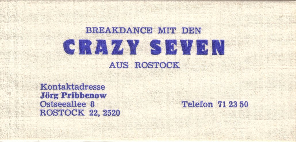 Visitenkarte Crazy Seven: Um für Auftritte gebucht zu werden, machte Crazy Seven Werbung mit Visitenkarten. Quelle: Privatsammlung Jörg Pribbenow
