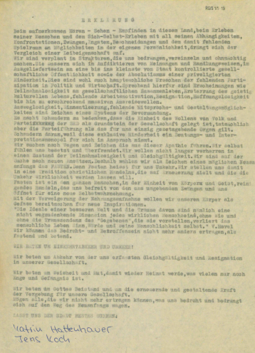 Information über eine Fastenaktion in der Thomaskirche am 27. August 1989. Die Verfasser, unter anderem Katrin Hattenhauer, vergleichen die DDR mit einem System der Leibeigenschaft und sprechen von einer „Absolutismus einer privilegierten Minderheit“....