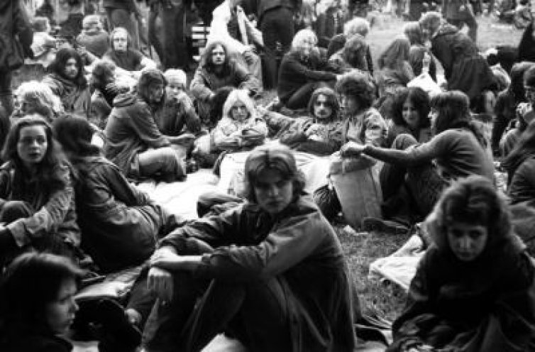 Aus der ganzen DDR trampen 1975 etwa 2.000 langhaarige Kuttenträger zum dritten Blues- und Rock-Open-Air in die kleine thüringische Gemeinde Wandersleben. Der Staatsmacht ist dieses Festival schon lange ein Dorn im Auge. Mit der fadenscheinigen Begründung,...