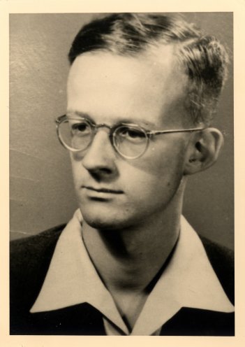 Porträt von Thomas Ammer von 1955. Er ist neben Johann Frömel und Reinhard Spalke einer der Initiatoren des Eisenberger Kreises. Quelle: Robert-Havemann-Gesellschaft