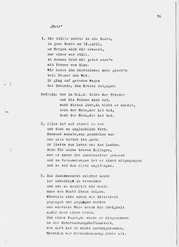 Ein Lied für Matz: „Und im Mai da blüht der Flieder und die Fahnen, die sind rot …“. Songtext von Peter Kähler zum Gedenken an Matthias Domaschk (1981). Quelle: Robert-Havemann-Gesellschaft / RHG_Fak_0052