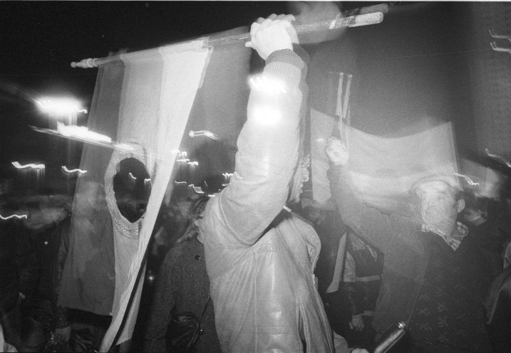 Montagsdemonstration am 18. Dezember 1989. Quelle: Robert-Havemann-Gesellschaft/Andreas Kämper/RHG_Fo_AnKae_1500