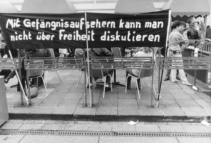 Demonstration durch die Ostberliner Innenstadt mit Abschlusskundgebung auf dem Alexanderplatz. Quelle: Robert-Havemann-Gesellschaft/Andreas Kämper