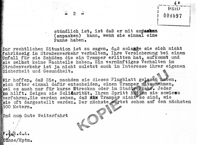 Tonbandabschrift eines Berichts von Manfred Rinke, der die Stasi als IM „Raffelt“ jahrelang über alle Details der Tramperszene unterrichtet, 12 November 1975. Quelle: Bundesarchiv / Stasi-Unterlagen-Archiv