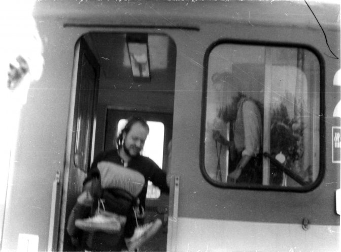 Uwe Schwabe 1988 auf Tour nach Bulgarien – hier beim die Ankunft in Prag. Quelle: Privatbesitz