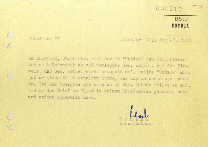 Der IM "Undine" informiert am 28. August 1968 die Staatsicherheit über das Auftauchen der Flugblätter.