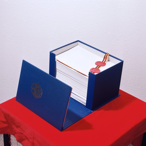 Der Vertrag zwischen der Bundesrepublik Deutschland und der Deutschen Demokratischen Republik über die Herstellung der Einheit Deutschlands (Einigungsvertrag), 31. August 1990. Quelle: REGIERUNGonline/Engelbert Reineke