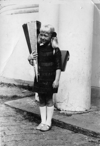Einschulung von Evelyn Zupke 1968. Quelle: Robert-Havemann-Gesellschaft / RHG_Fo_HAB_15238